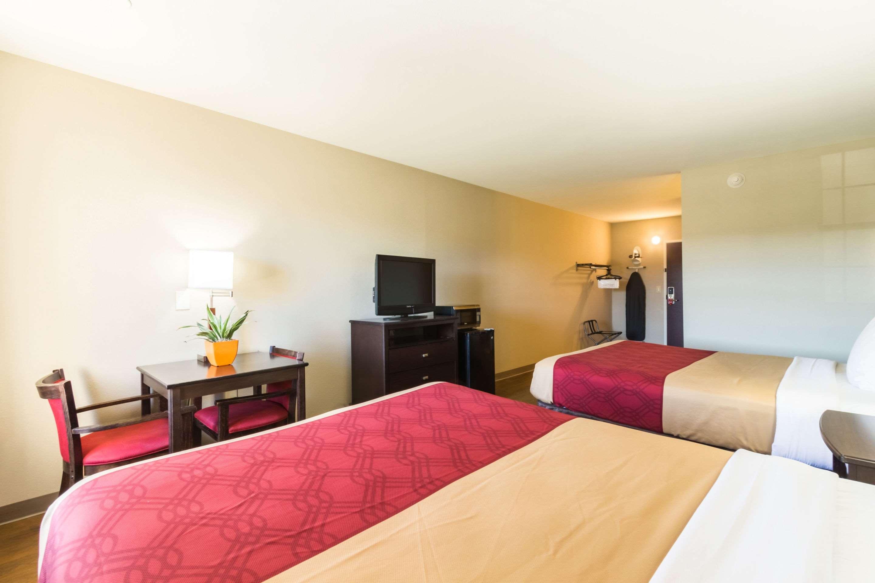 Econo Lodge Harrisburg - Southwest Of Hershey Area Eksteriør bilde